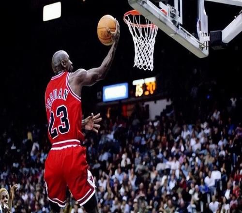 罗纳尔多面,临抉择,罗还是莱万,db体育入口,db体育官网,db体育app下载,db体育平台官网