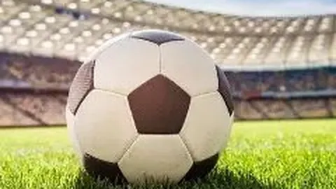 郭艾伦眼部重伤需缝针40余针，自曝恐影响篮球生涯