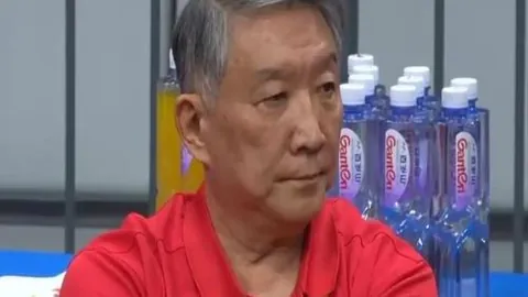 深圳VS广东：大乐透期号专家质合推荐，前区十码冲7连红